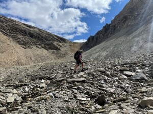 Hiking up to Kiwetinok Gap